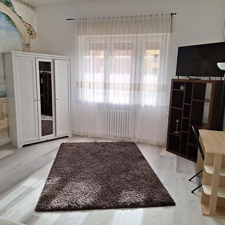 Giada Rooms 페스키에라델가르다 외부 사진